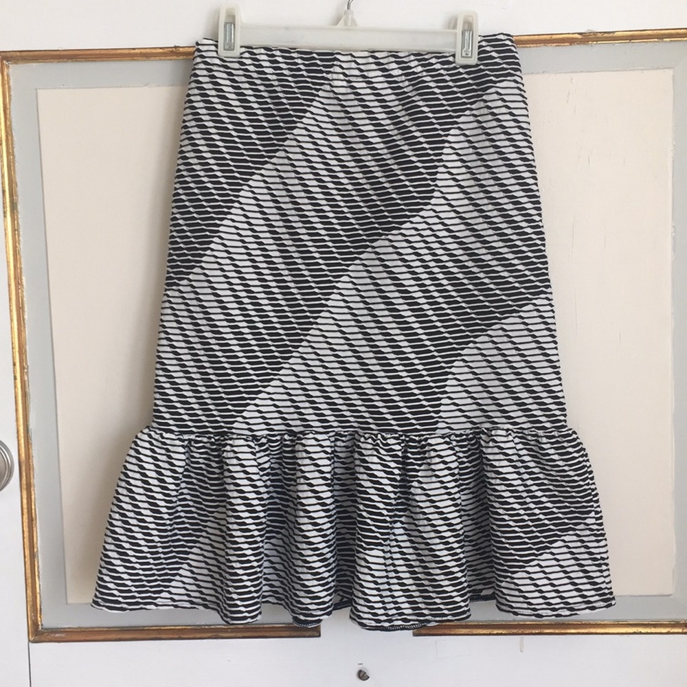 Ladies skirt